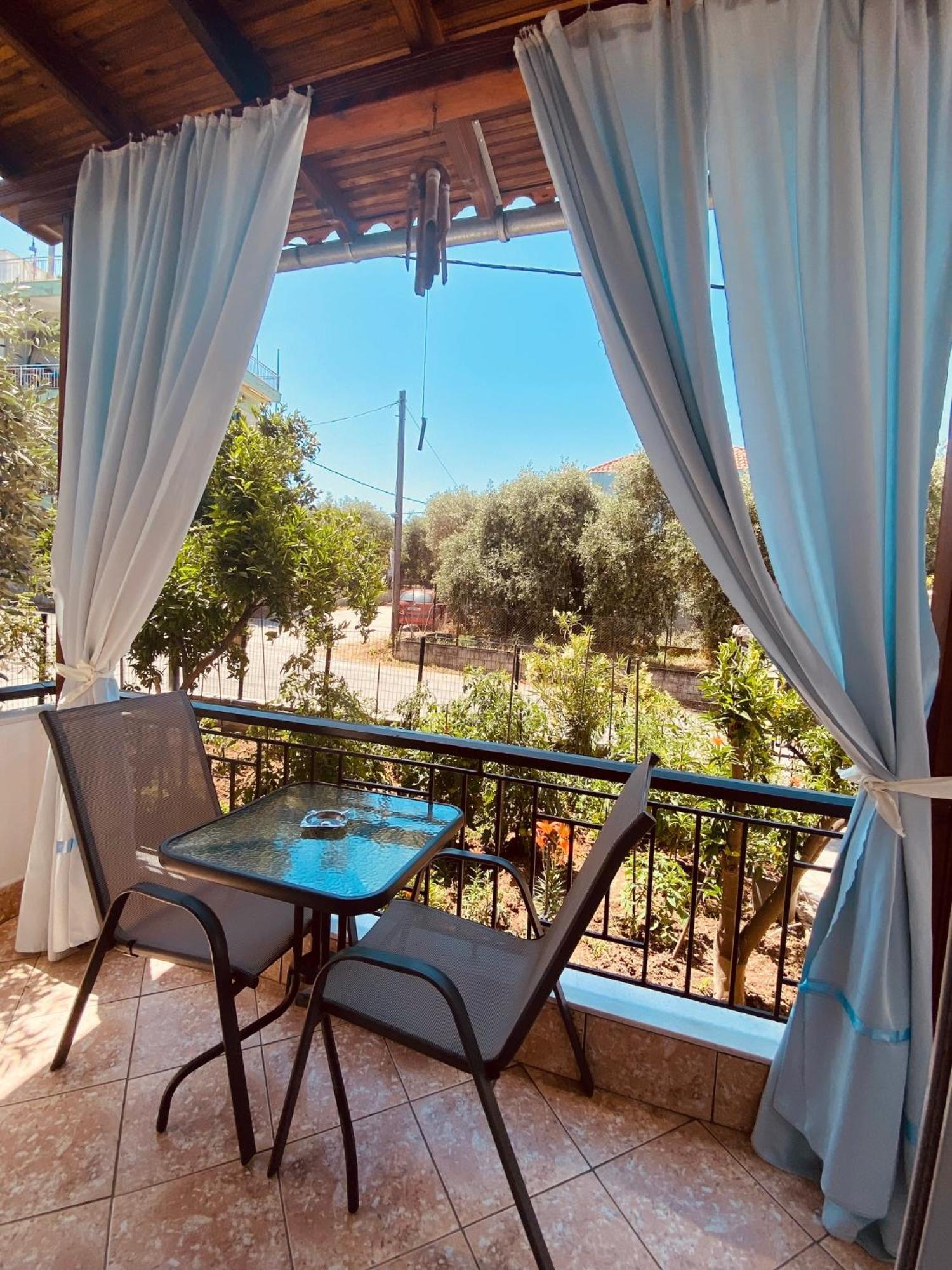Garden Guesthouse Skála Kallirákhis 외부 사진